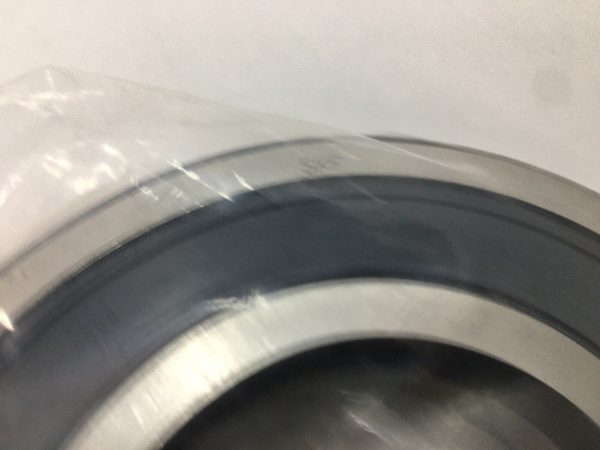 Deep Groove Ball Bearing – Straight Bore, 60 mm ID, 130 mm OD, 31 mm Width, Single Seal, C4 Internal clearance