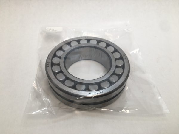 Spherical Roller Bearing – Straight Bore, 65 mm ID, 120 mm OD, 31 mm Width, Open, CN Internal clearance