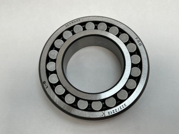 Spherical Roller Bearing – Tapered Bore, 60 mm ID, 110 mm OD, 28 mm Width, Open, CN Internal clearance.