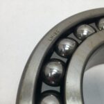 Self Aligning Ball Bearing – Straight Bore, 110 mm ID, 200 mm OD, 53 mm Width, Open, CN Internal clearance.