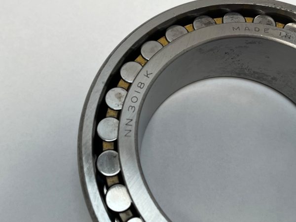 Cylindrical Roller Bearing – Tapered Bore, 90 mm ID, 140 mm OD, 37 mm Width, 2 Row, C1 Internal Clearance.
