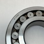 Spherical Roller Bearing – Straight Bore, 100 mm ID, 215 mm OD, 47 mm Width, Open, CN Internal clearance