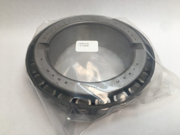 Taper Roller Single Cone – 4.5000 in Bore, 2.1250 in Cone Width, class 2, Case-Carburized Steel with keyway.