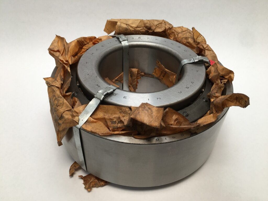 Double Cup Set – 4.2500 in Bore, 9.2500 in Cup Outer Diameter, class 2, Case-Carburized Steel.