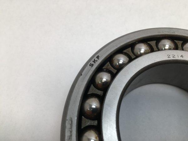 Self Aligning Bearing – Straight Bore, 70 mm ID, 125 mm OD, 31 mm Width, Open, CN Internal clearance.