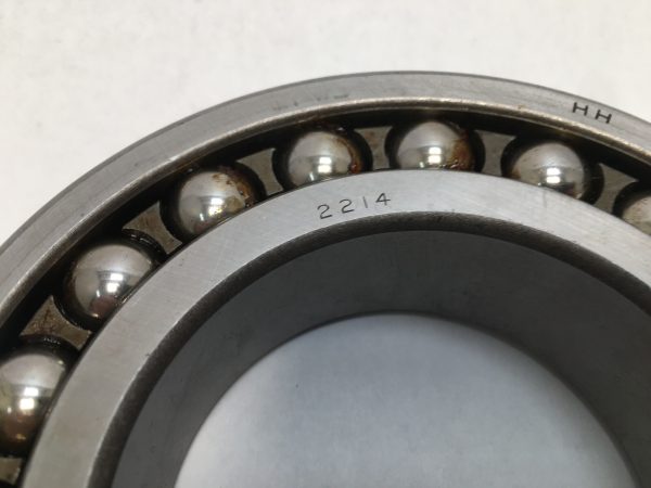 Self Aligning Bearing – Straight Bore, 70 mm ID, 125 mm OD, 31 mm Width, Open, CN Internal clearance.