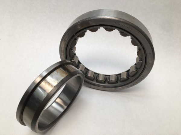 Cylindrical Roller Bearing – Straight Bore, 85 mm ID, 150 mm OD, 28 mm Width, 1 Row, CN Internal clearance.