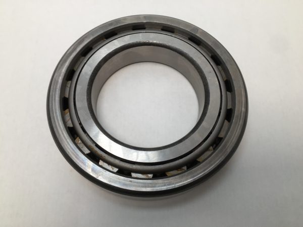Cylindrical Roller Bearing – Straight Bore, 85 mm ID, 150 mm OD, 28 mm Width, 1 Row, CN Internal clearance.