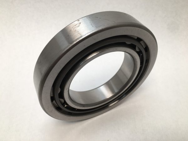 Cylindrical Roller Bearing – Straight Bore, 85 mm ID, 150 mm OD, 28 mm Width, 1 Row, CN Internal clearance.