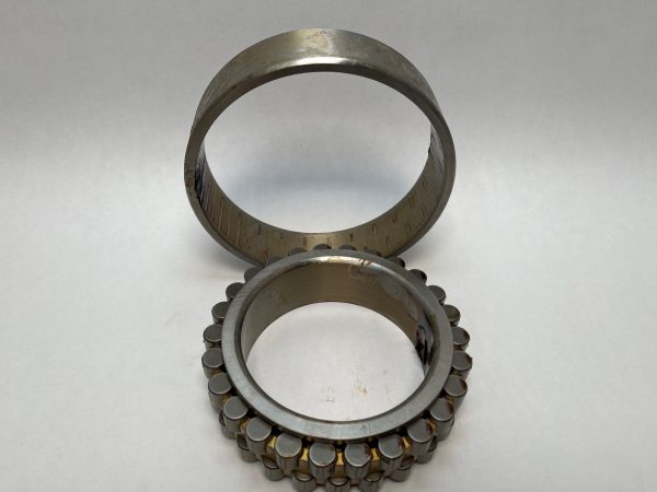 Cylindrical Roller Bearing – tapered Bore, 110 mm ID, 170 mm OD, 45 mm Width, 2 Row, C1 Internal clearance.
