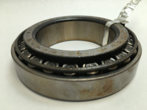 Tapered Roller Bearing Set – 3.0625 in Bore, 5.000 in Cup Outer Diameter, 0.8125 in Cup Width, 1.1875 in Cone Width, Class 3, Case-Hardened Alloy Steel.