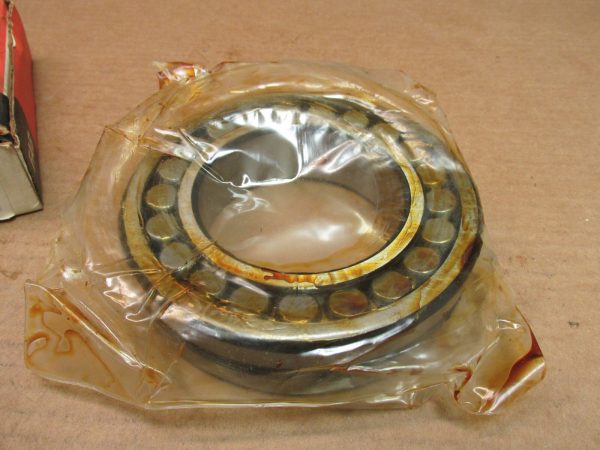 Spherical Roller Bearing – Tapered Bore, 80 mm ID, 140 mm OD, 33 mm Width, Open, C3 Internal clearance