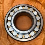 Spherical roller bearing – Straight Bore, 90 mm ID, 190 mm OD, 43 mm Width, Open, C3 Internal clearance.