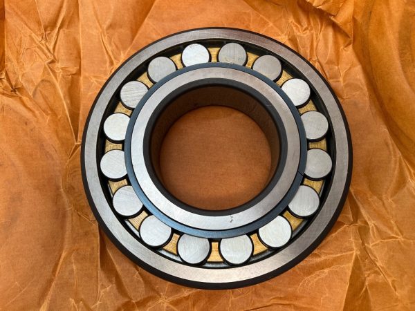 Spherical roller bearing – Straight Bore, 90 mm ID, 190 mm OD, 43 mm Width, Open, C3 Internal clearance.