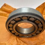 Spherical roller bearing – Straight Bore, 90 mm ID, 190 mm OD, 43 mm Width, Open, C3 Internal clearance.