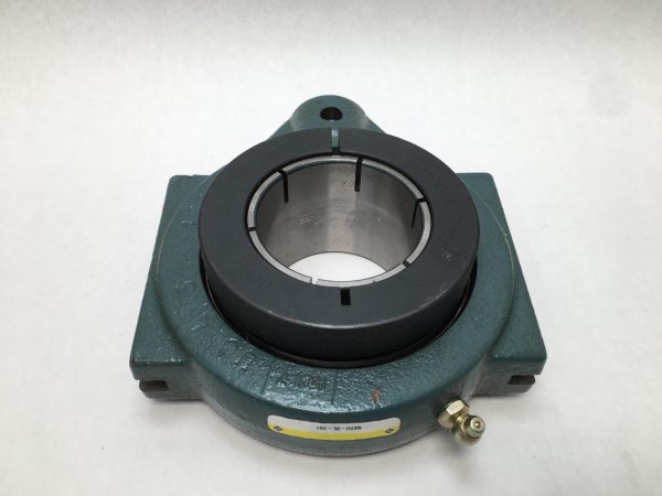 Pillow block/flangemount housing – 2.4375 Bore, 1 bolt, Cast Iron, Standard, Non-Expanding.