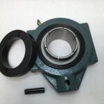 Pillow block/flangemount housing – 2.4375 Bore, 1 bolt, Cast Iron, Standard, Non-Expanding.