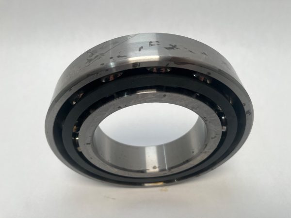 Angular Contact Ball Bearing – 90 mm ID, 160 mm OD, 30 mm Width, Open, 15°, Light Preload.