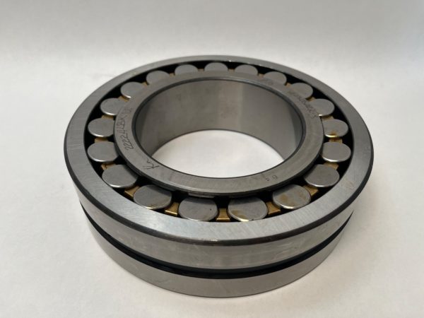 Spherical Roller Bearing – Tapered Bore, 120 mm ID, 215 mm OD, 58 mm Width, Open, CN Internal Clearance.