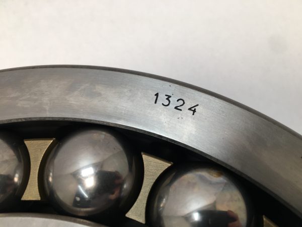 Self Aligning Ball Bearing – Straight Bore, 120 mm ID, 260 mm OD, 55 mm Width, Open, CN Internal clearance.