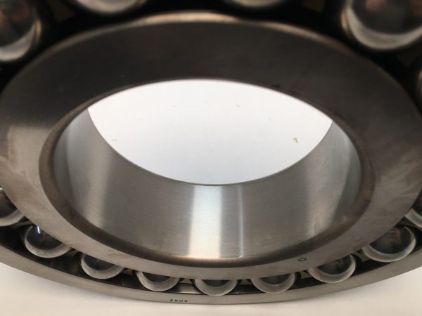 Self Aligning Ball Bearing – Straight Bore, 120 mm ID, 260 mm OD, 55 mm Width, Open, CN Internal clearance.