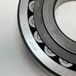 Spherical Roller Bearing – Straight Bore, 110 mm ID, 240 mm OD, 50 mm Width, Open, CN Internal Clearance.