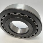 Spherical Roller Bearing – Straight Bore, 110 mm ID, 240 mm OD, 50 mm Width, Open, CN Internal Clearance.