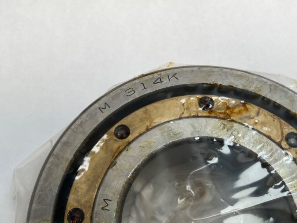 Deep Groove Ball Bearing – Straight Bore, 70 mm ID, 150 mm OD, 35 mm Width, Open, Machined Bronze Cage.