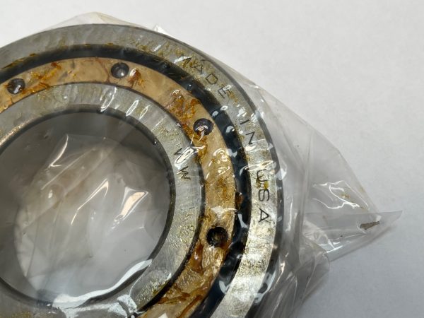 Deep Groove Ball Bearing – Straight Bore, 70 mm ID, 150 mm OD, 35 mm Width, Open, Machined Bronze Cage.