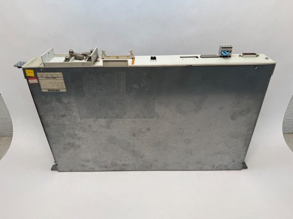 Siemens 6SN1130-1AD11-0CA0 Servo Drive 6SN1123-1AA00-0CA0 6SN1118-0AD11-0AA0
