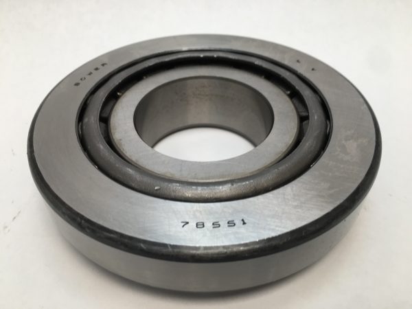 Tapered Roller Bearing – 2.2500 in Bore, 5.5130 in Cup Outer Diameter, 0.9260 in Cup Width, class 2, Case-Hardened High Alloy Steel