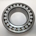 Spherical Roller Bearing – Straight Bore, 120 mm ID, 200 mm OD, 62 mm Width, Open, C3 Internal Clearance.
