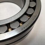 Spherical Roller Bearing – Straight Bore, 120 mm ID, 200 mm OD, 62 mm Width, Open, C3 Internal Clearance.