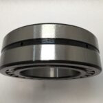 Spherical Roller Bearing – Straight Bore, 120 mm ID, 200 mm OD, 62 mm Width, Open, C3 Internal Clearance.