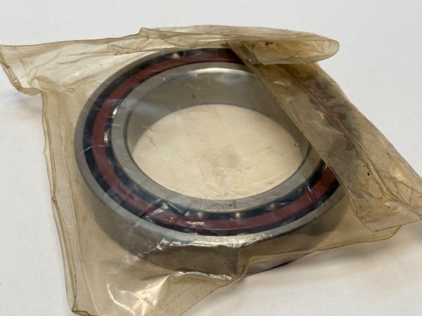 Angular contact bearing – 80 mm ID, 125 mm OD, 22 mm Width, Open, 15°, Light preload.