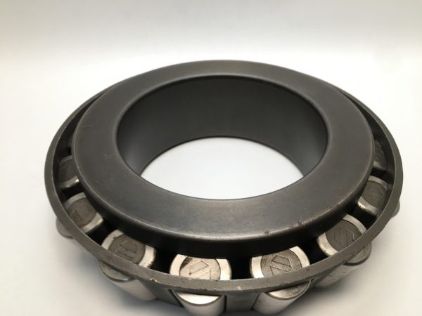 Single Cup – 6.5000 in Cup Outer Diameter, 2.1250 in Cup Width, class 2, Case-Carburized Steel.