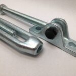 040A01202 M20 Swivel Connector & Tensioner 100mm Mounting C-C M20 Thread