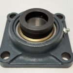 SKF FY107CB Flange Mount Bearing FY-1-7/16 FY-107-CB 1-7/16″ ID