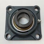 SKF FY107CB Flange Mount Bearing FY-1-7/16 FY-107-CB 1-7/16″ ID