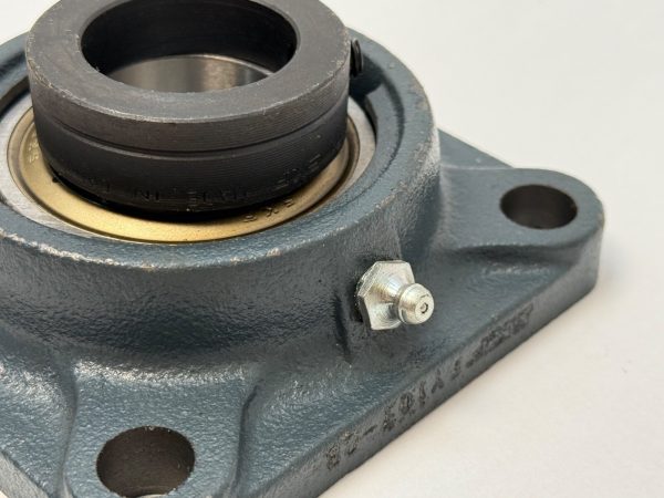 SKF FY107CB Flange Mount Bearing FY-1-7/16 FY-107-CB 1-7/16″ ID