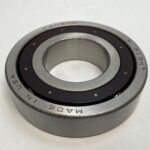 Deep Groove Ball Bearing – Straight Bore, 65 mm ID, 140 mm OD, 33 mm Width, Open, Without Snap Ring.