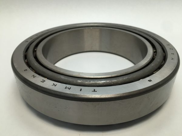 Taper Roller Bearing Set – 5.5108 in Bore, 8.4636 in Cup Outer Diameter, class 2, Case-Carburized Steel.