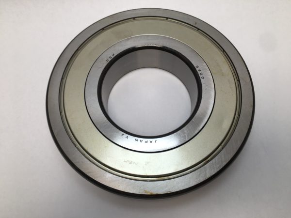 Deep Groove Ball Bearing – Straight Bore, 100 mm ID, 215 mm OD, 47 mm Width, Double Shield.
