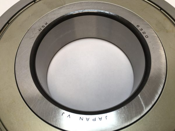 Deep Groove Ball Bearing – Straight Bore, 100 mm ID, 215 mm OD, 47 mm Width, Double Shield.