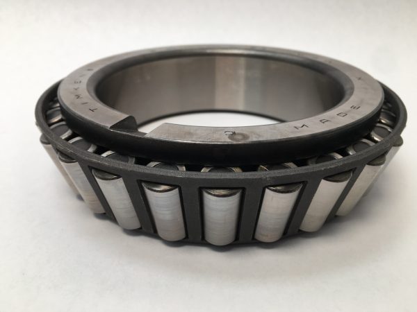 Tapered Roller Bearing Cone – 4.0000 in Bore, 1.4219 in Cone Width, class 3, Case-Hardened Steel with keyway.