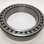 Spherical roller bearing – Straight Bore, 160 mm ID, 220 mm OD, 45 mm Width, Open.