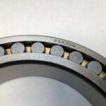Spherical roller bearing – Straight Bore, 160 mm ID, 220 mm OD, 45 mm Width, Open.