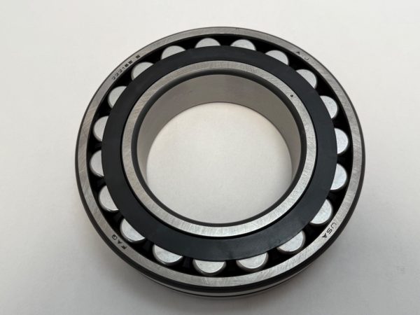 Spherical Roller Bearing – Straight Bore, 80mm ID, 140mm OD, 33mm Width, Open, Polyamide Cage, Normal Clearance.