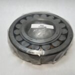 Spherical Roller Bearing – straight Bore, 100 mm ID, 215 mm OD, 47 mm Width, Open, CN Internal clearance.