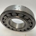 Spherical Roller Bearing – straight Bore, 100 mm ID, 215 mm OD, 47 mm Width, Open, CN Internal clearance.